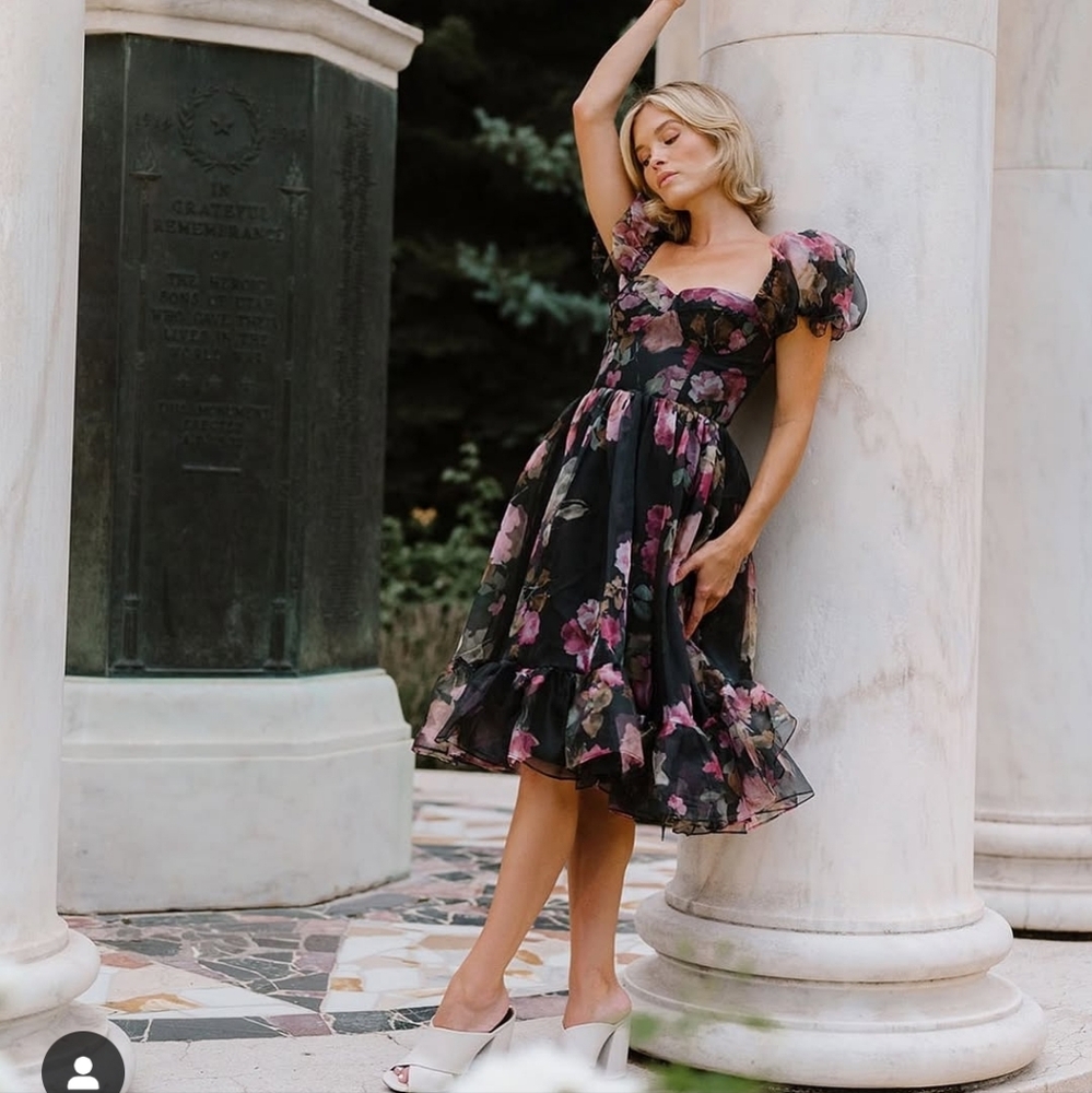 Ava Gowns Floral Black Tea Party Dress